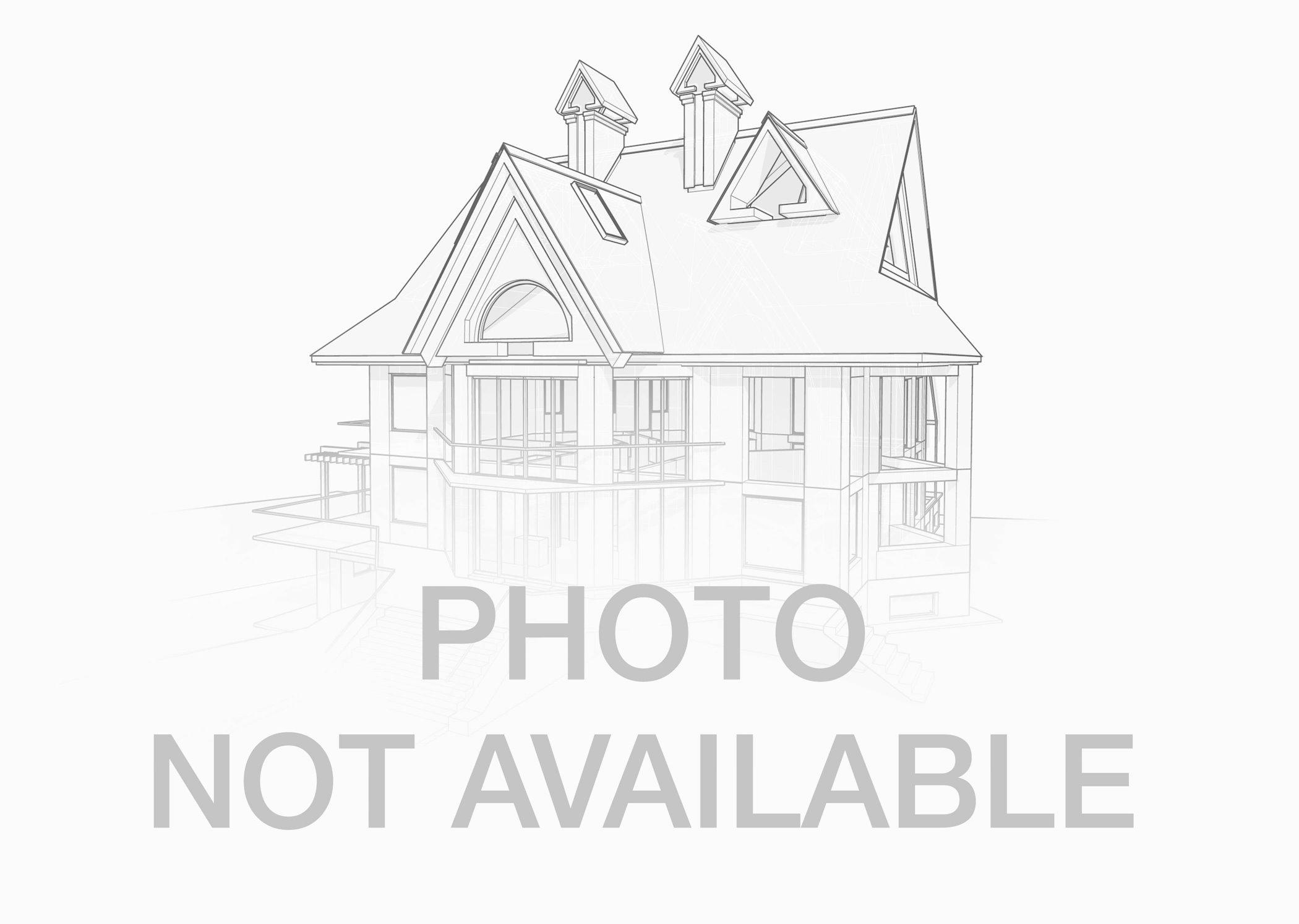 1440 Tonset Lane